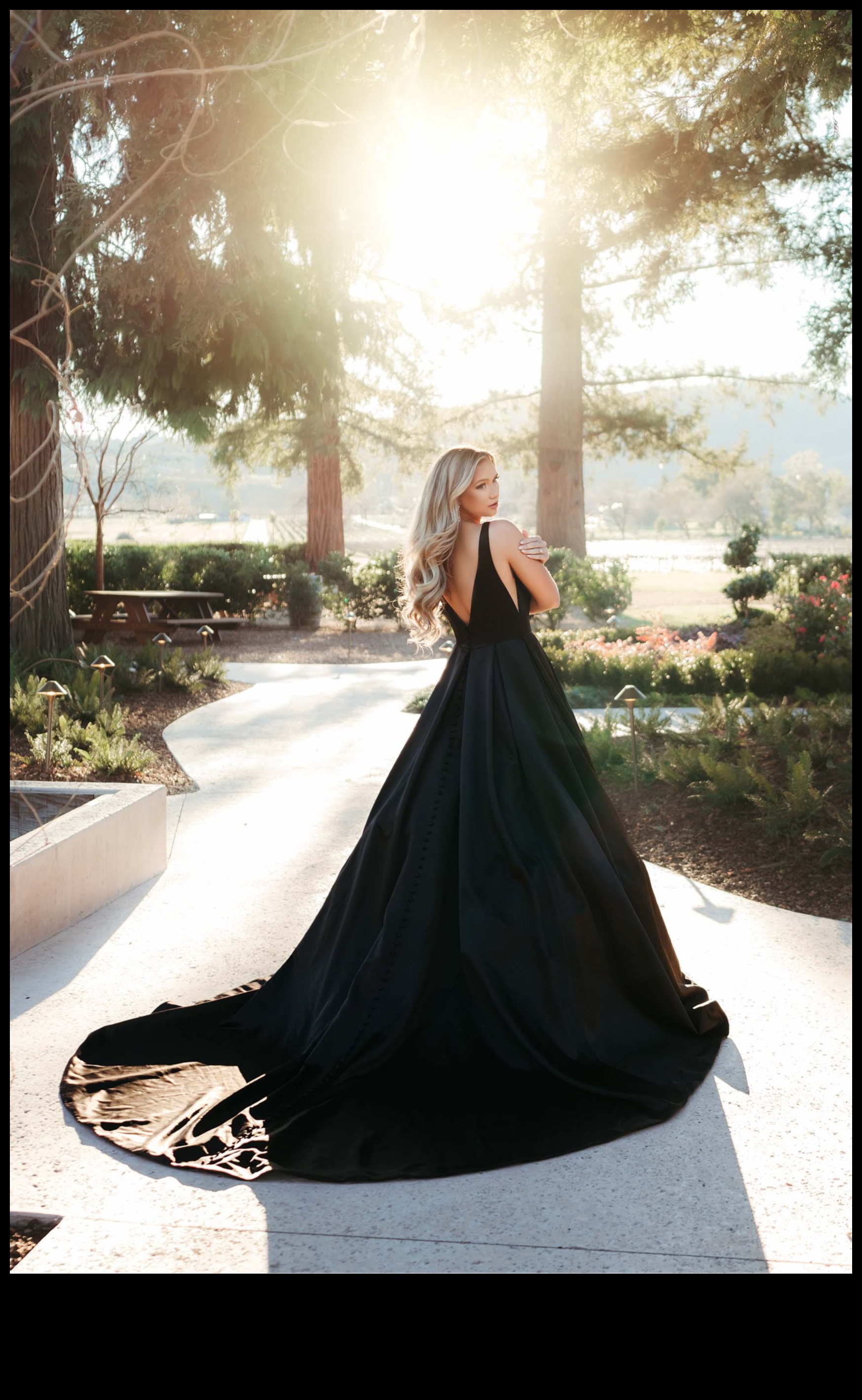 Pilsētas ainava Glam: Minimālisma burvība modernās līgavu kleitās