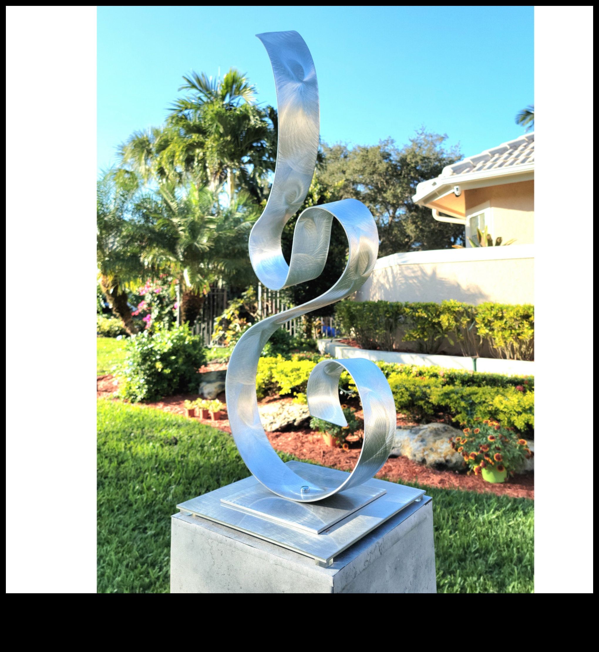 Skulpturāls miers: populāri dārza mākslas brīnumi