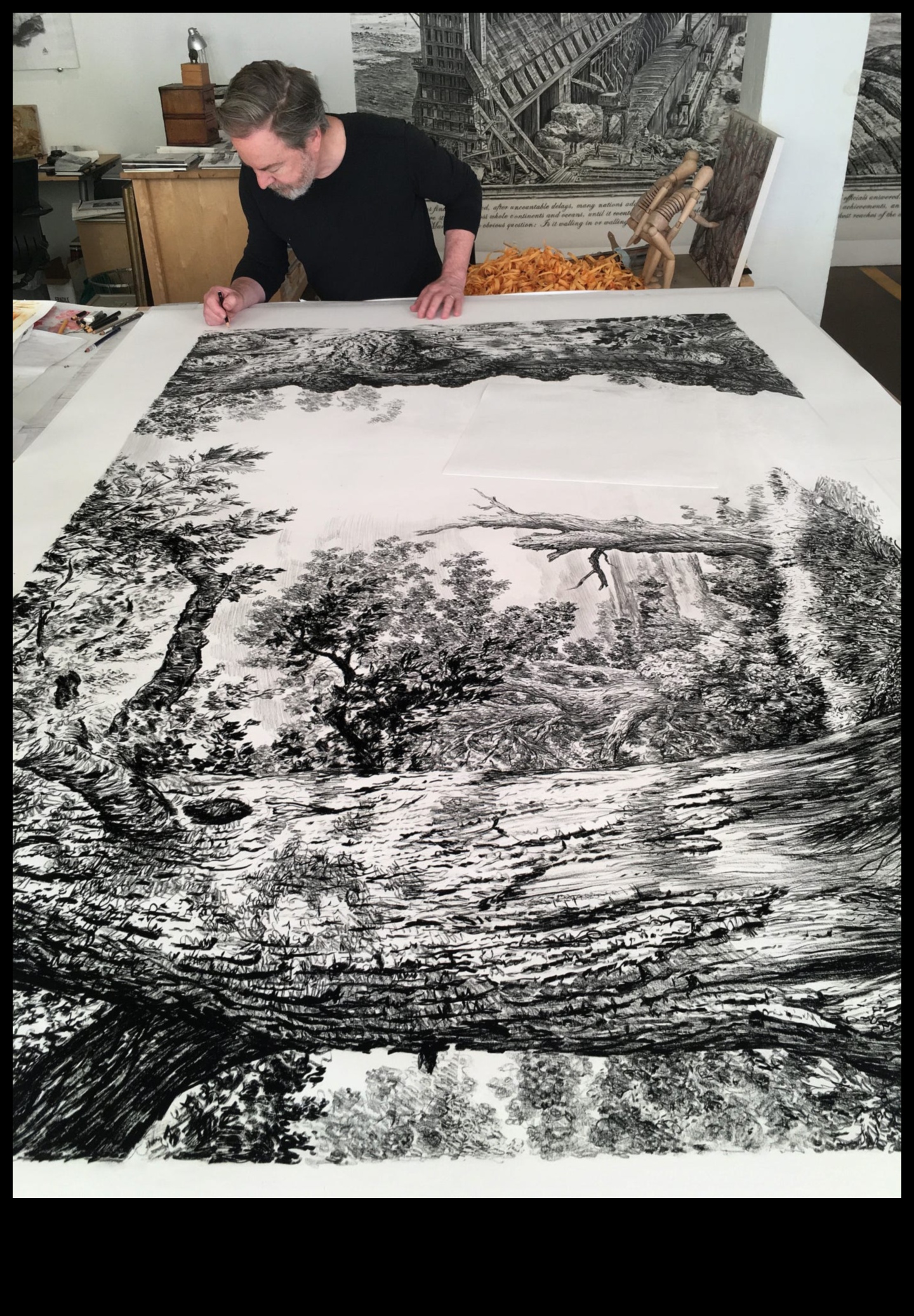 Mūsdienu meistari: ietekmīgi mākslinieki, kas veido māksliniecisko ainavu