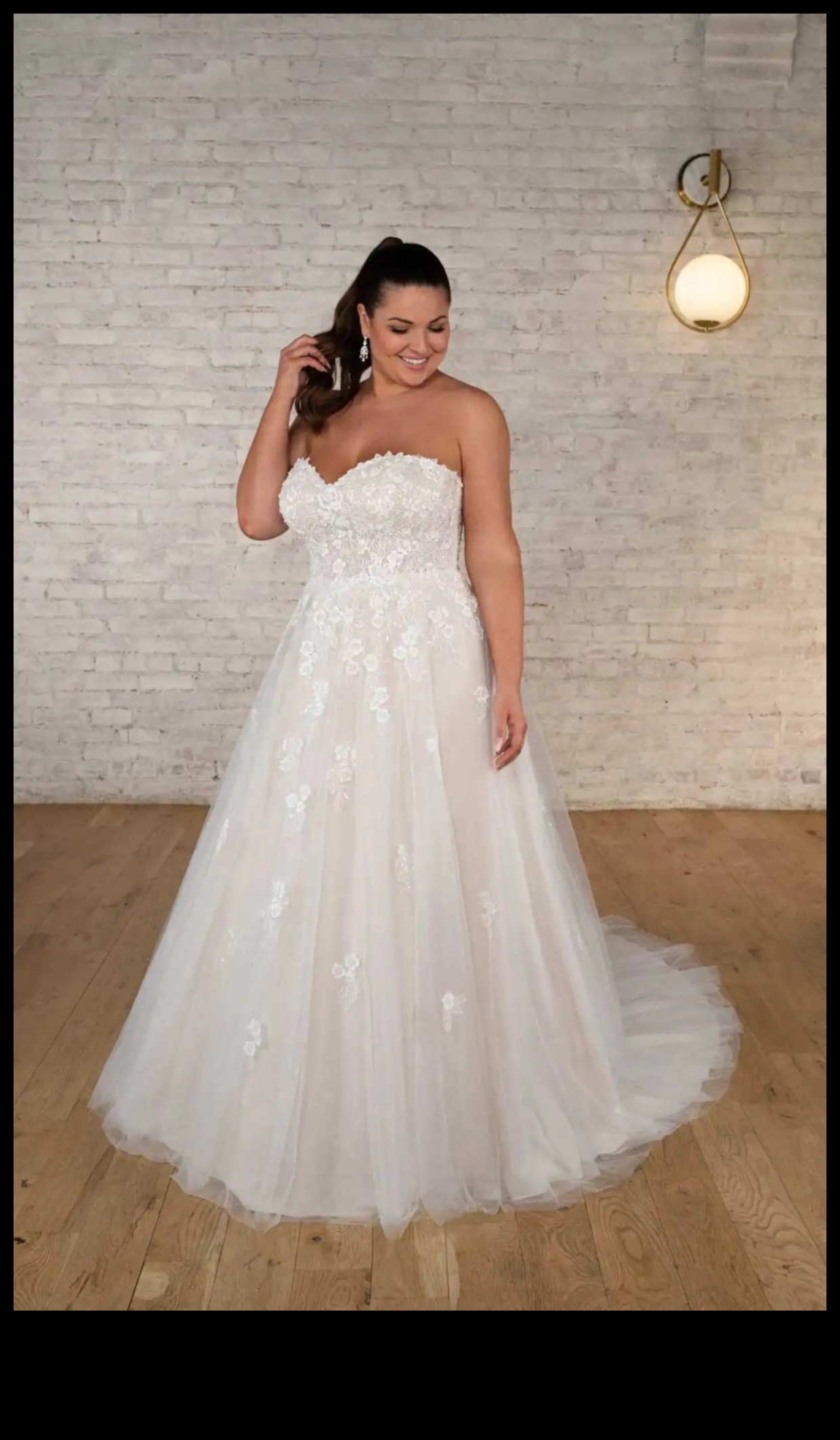 Kāzu spožums: Mode katrai līgavai