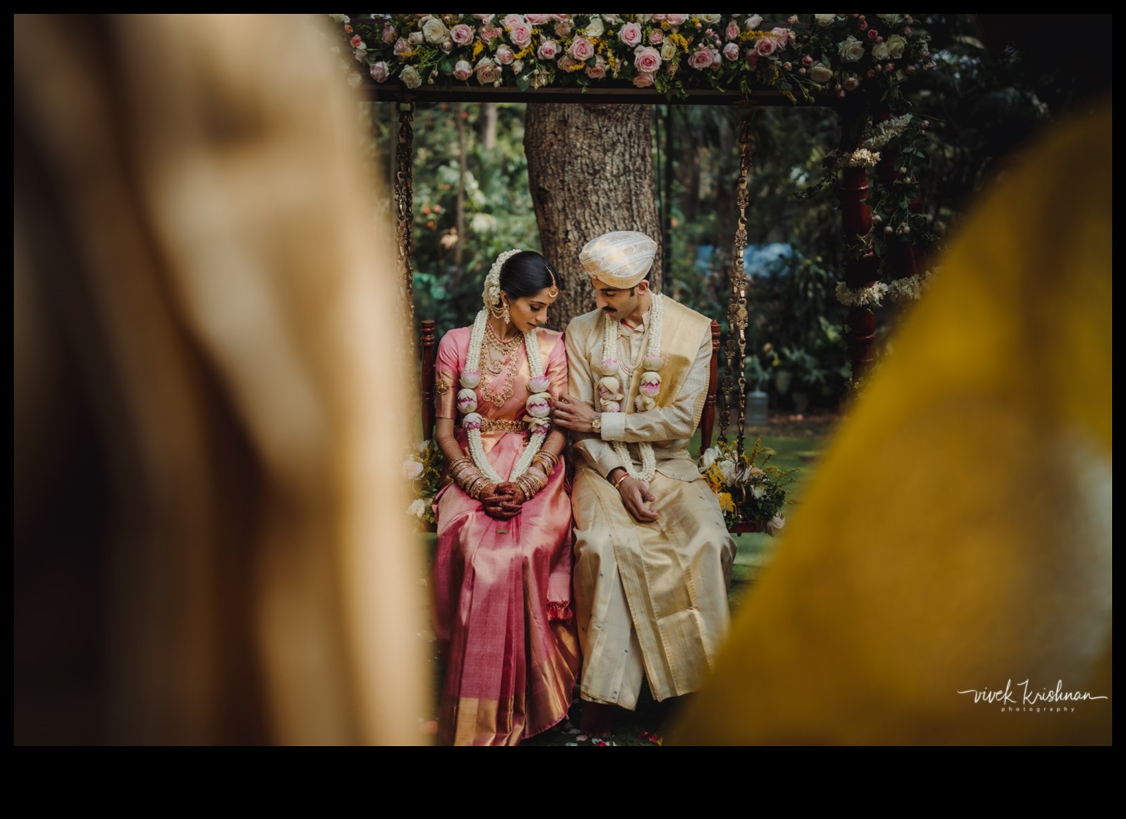 Mūžības ierāmēšana: izcila kāzu fotogrāfija